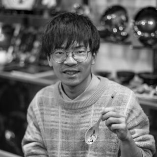 Yikai Huang